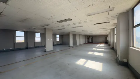 Sovereign House, Cnr Sovereign & Mullins Street, Bedford Gardens